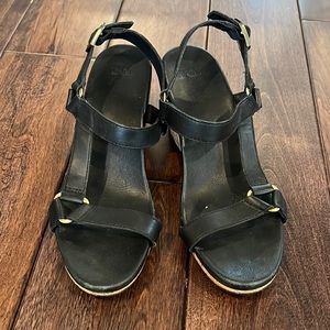 Black Leather Teva Wedge Sandals sz 6.5